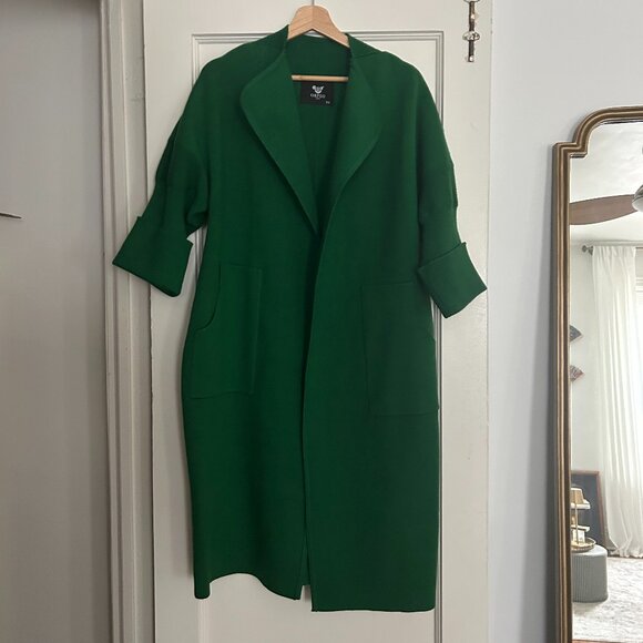Orfeo Paris Green Sweater Coat - Brand New!! (One Size fits all) - Picture 6 of 9